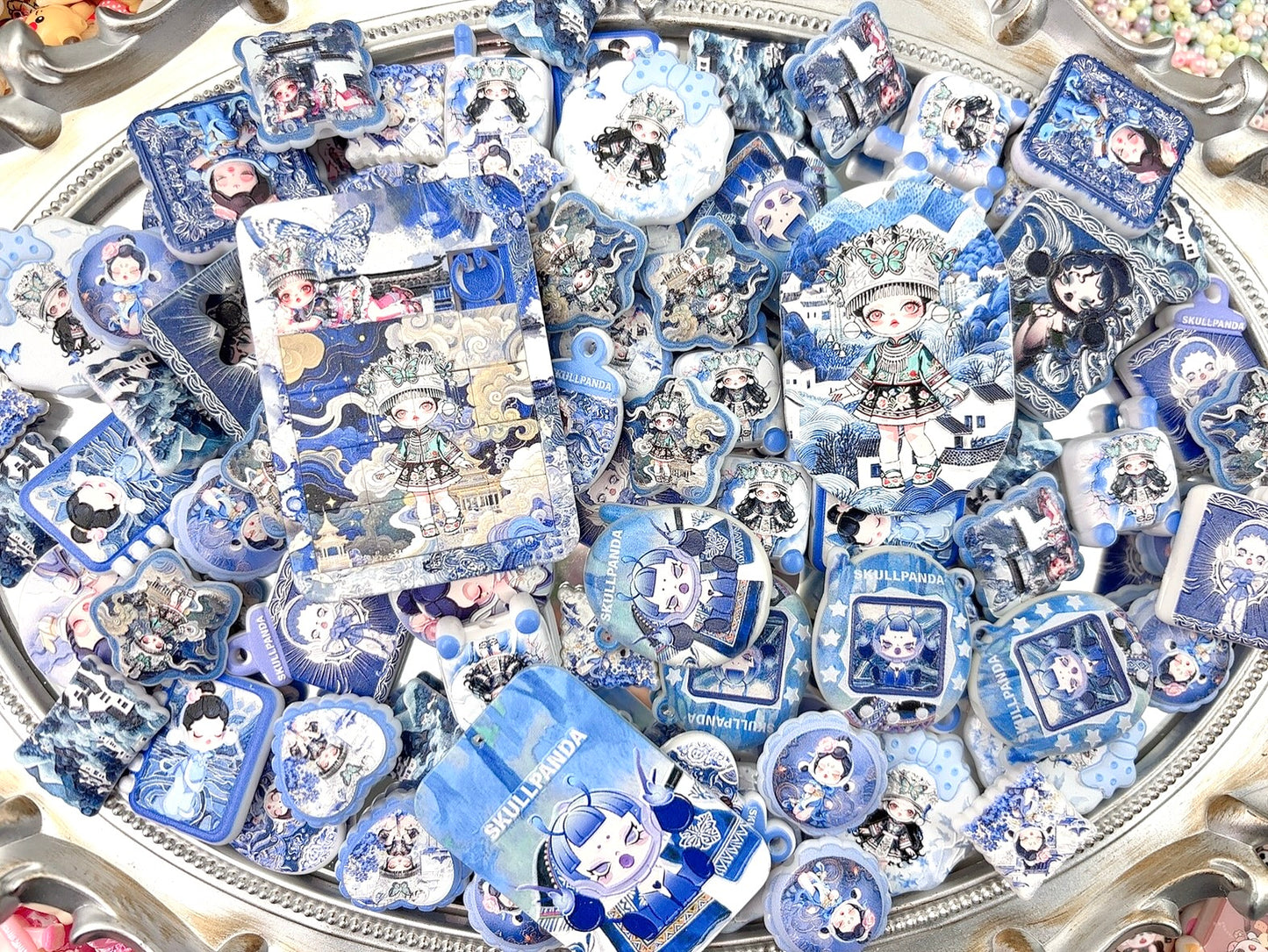 A.0066 新作浮彫ビーズ:苗疆少女