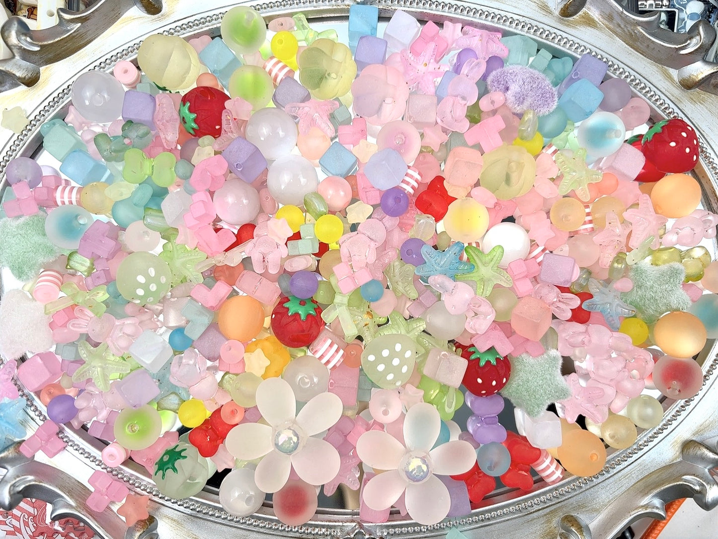 A.0024 新作ビーズ:虹🌈キャンディ🍬🍭 お得