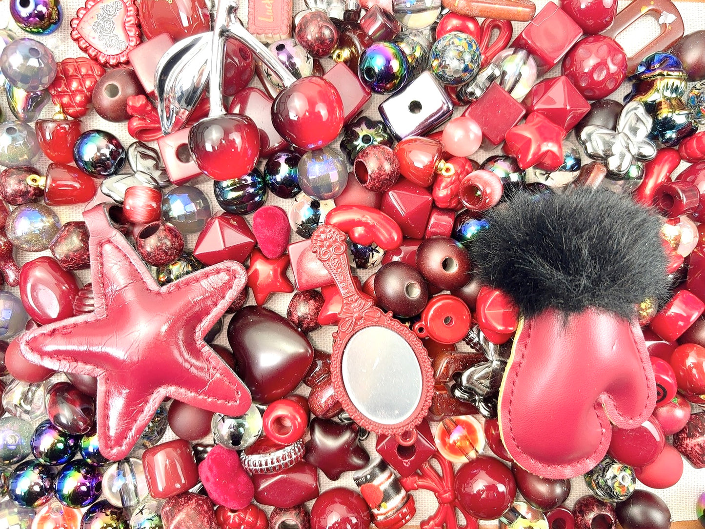 A.00001 993 新作ビーズ:アンゴラレッド🇦🇴 お得