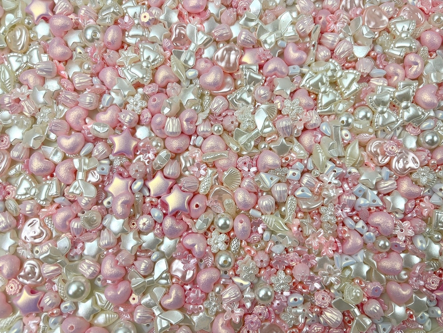 A.00001 832 新作ビーズ:チビピンク🩷