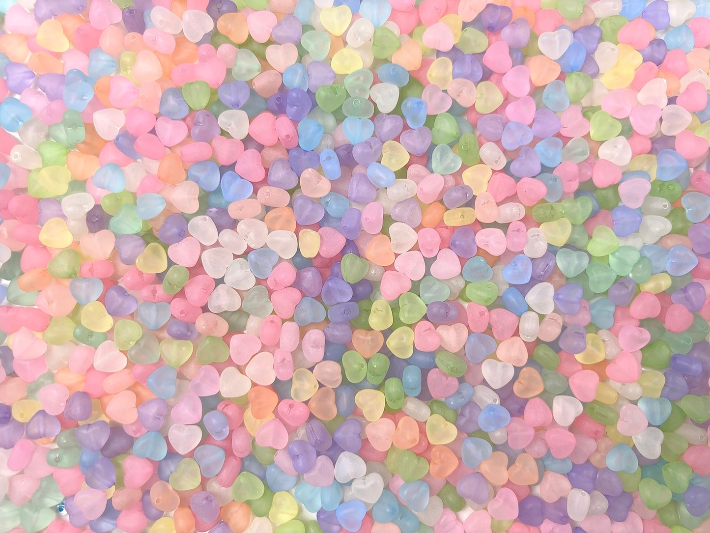 A.00001 814 新作ビーズ:ミニハート マット系