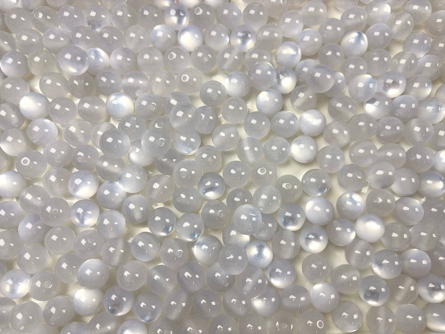 A.00001 802 新作樹脂ビーズ:寒煙💨 16mm