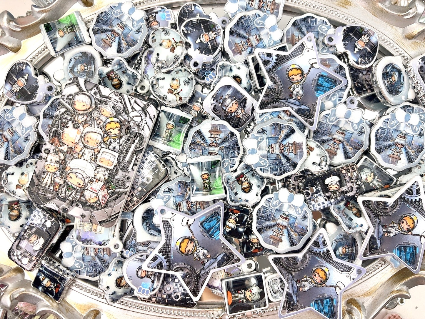 A.0044 新作シルバー加工ビーズ：機械のヒロノくん