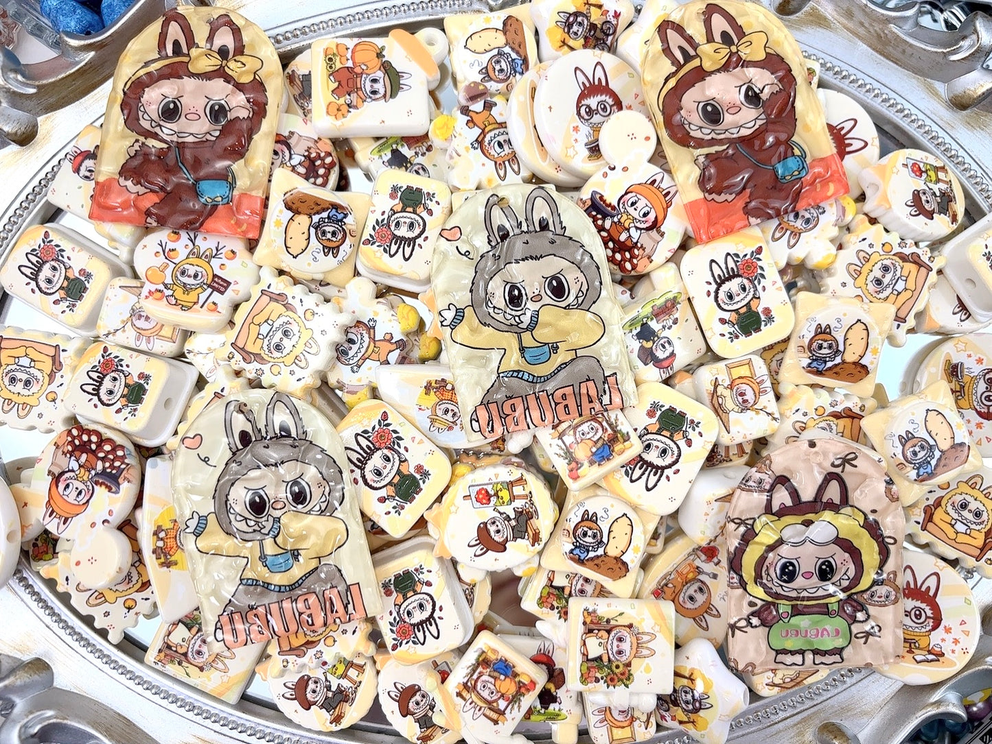 A.0037 新作ビーズ：冬のブブ