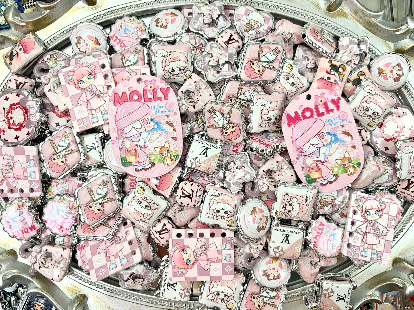 A.0002 新作シルバー加工ビーズビーズ：薔薇騎士🌹