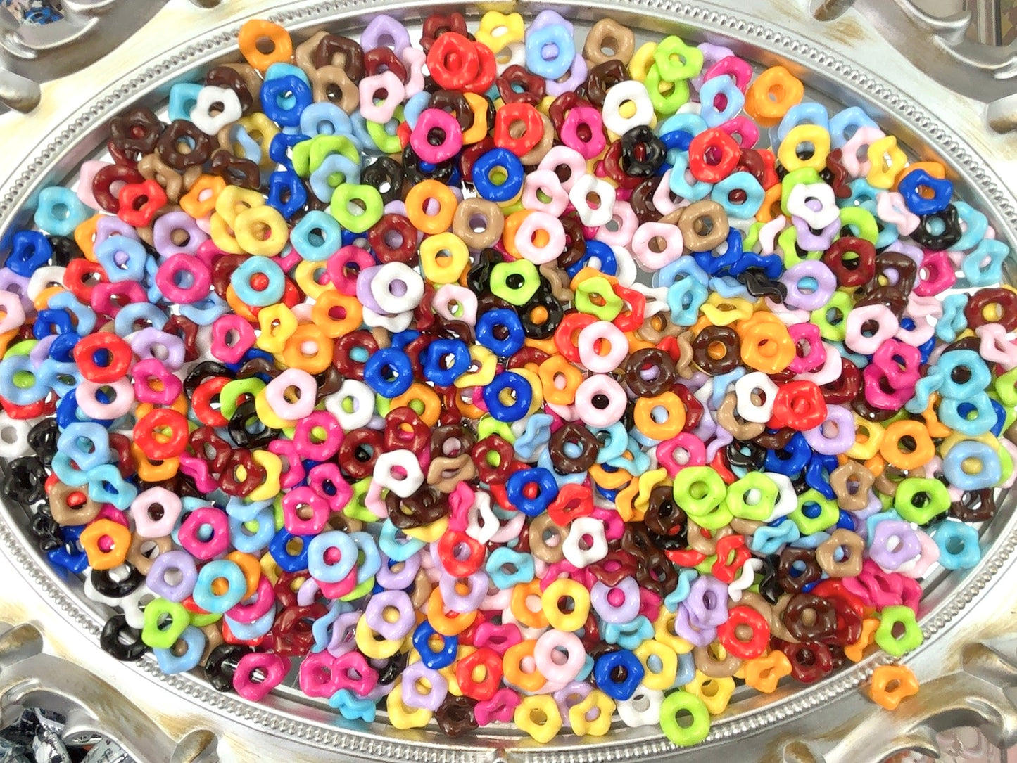 A.00001 999新作ビーズ：花のスペーサー