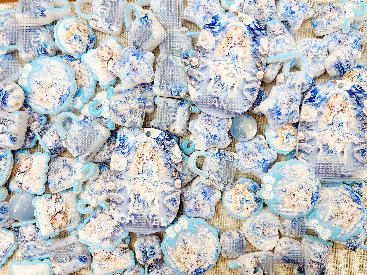 A.00002  新作浮彫ビーズ：ブルー調アイスランドSP