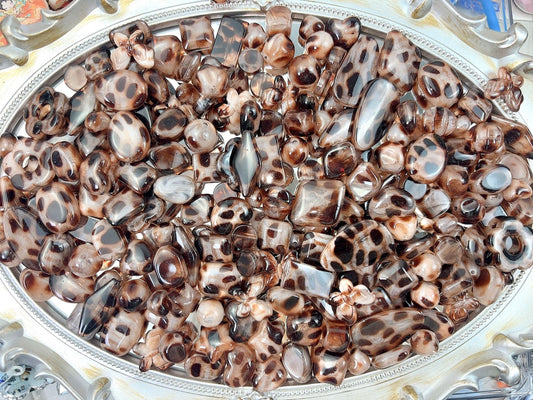 A.00005 新作アクリルビーズ：茶色　ヒョウ柄