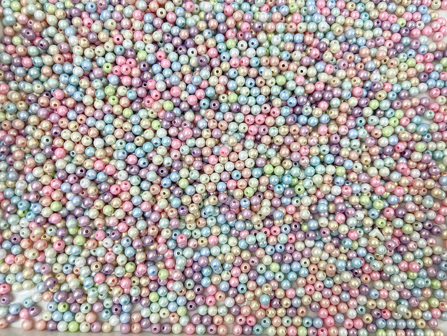 A.00001 928 新作ビーズ：マカロンミックス　夜光 6mm