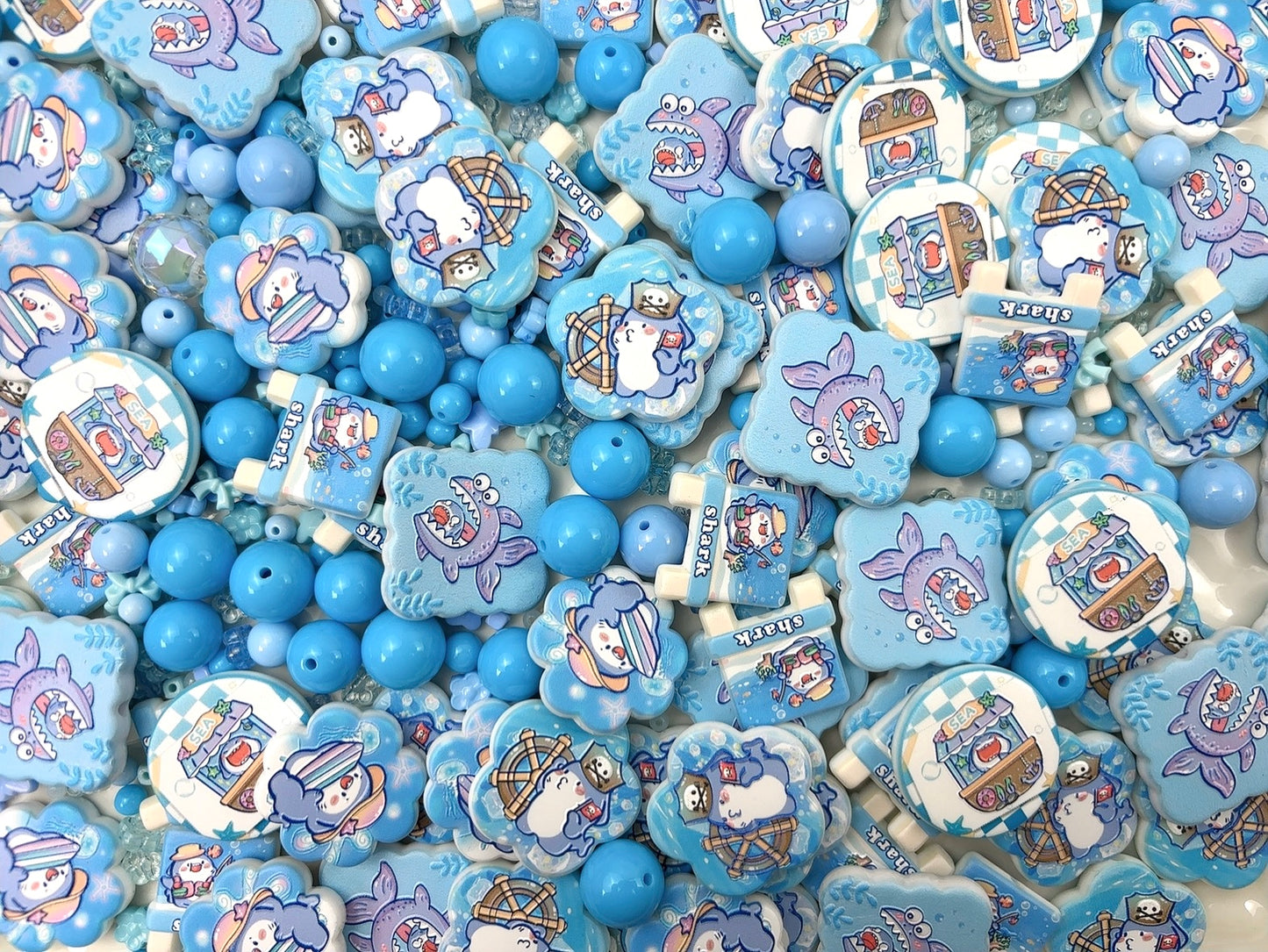 A.00001 910 新作ビーズ：サメちゃん🦈　お得