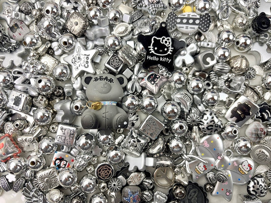 A.00001 868 新作ビーズ：シルバーミックス