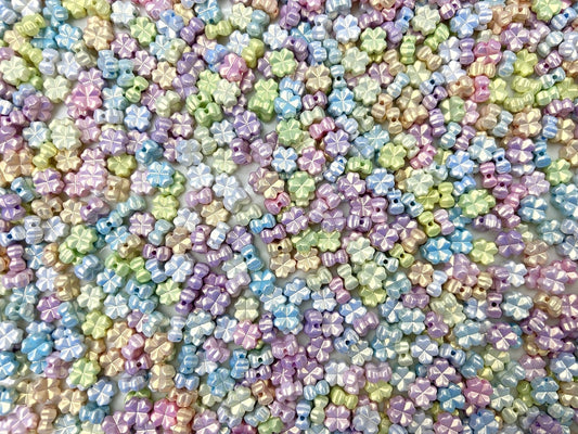 A.00001 828 新作ビーズ：クローバー🍀