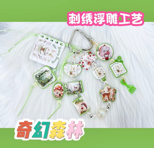A.00001 733 新作ビーズ：奇幻の森　【刺繍浮彫】