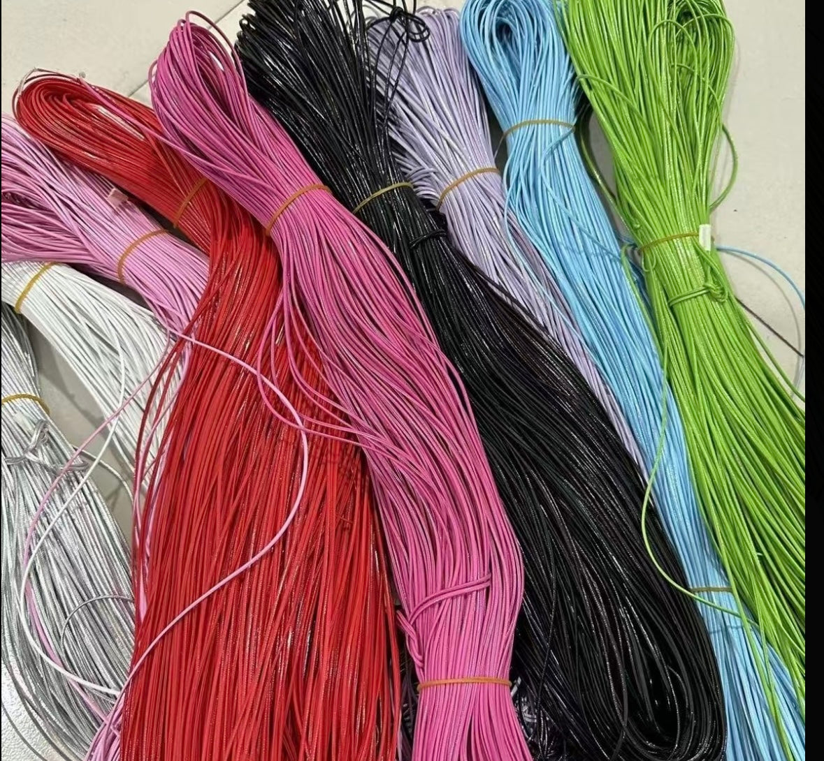 A.00001856  新作ストラップ紐🧵　2mm 細いタイプ　14色　「1色約5メートルで売ります」